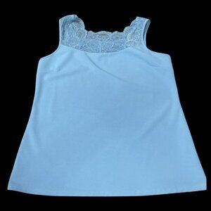 💙 NWOT Large Women’s Baby Blue Lace Trim Tank Top 💙